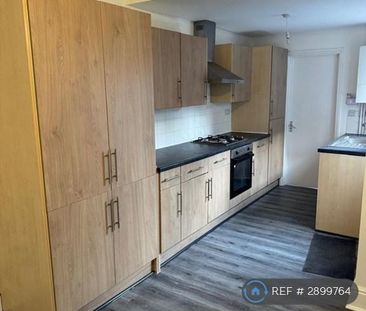3 bedroom terraced house to rent - Photo 6