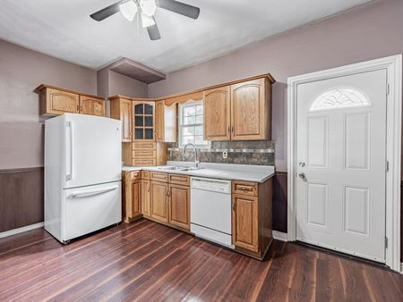 For Lease - 10 Liberty Street, Clarington, Ontario - Photo 5