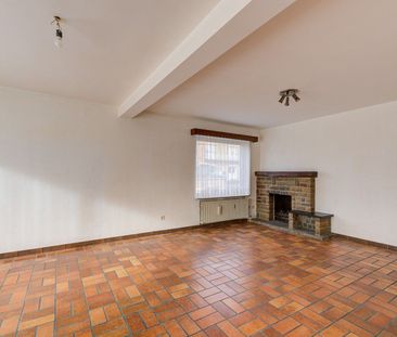 VERZORGD APPARTEMENT MET 3 SLAAPKAMERS, RUIM TERRAS EN AUTOSTAANPLA... - Foto 1