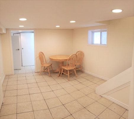 For Lease - 541 Palmerston Boulevard Unit# 3, Toronto, Ontario - Photo 1