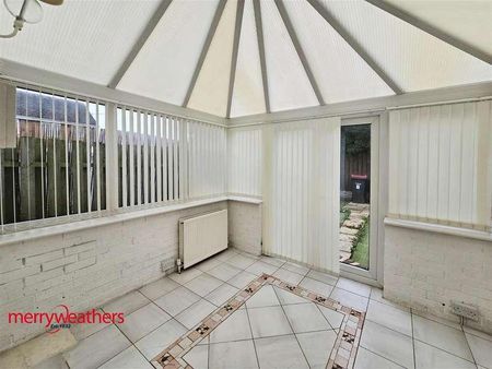 Hazel Court, Ravenfield, Rotherham, S65 - Photo 4