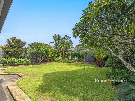 EXECUTIVE PROPERTY - Photo 3