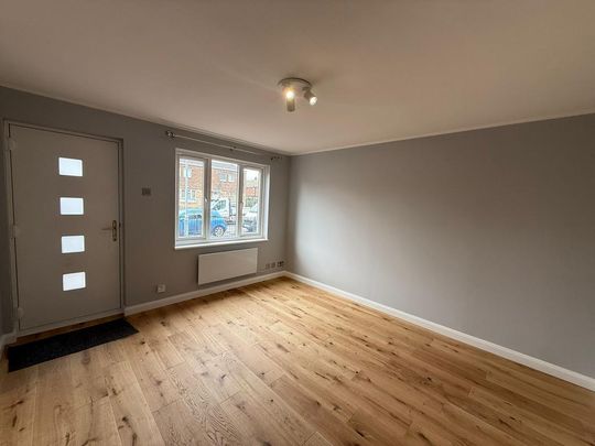 1 bedroom terraced house to rent - Photo 1
