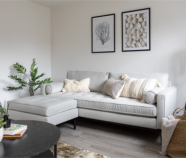 3 bedroom semi-detached house to rent - Photo 3