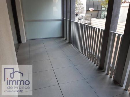 Appartement 2 pièces - 69007 Lyon 7e Arrondissement - Photo 2