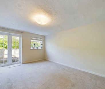 1 bedroom Maisonette in Alyson Court, Maidenhead - Photo 4