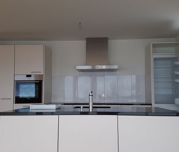 Grosszügige 7.5-Zimmerwohnung an ruhiger Lage - Photo 2