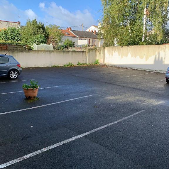 Location appartement 1 pièce, 23.44m², La Roche-sur-Yon - Photo 1