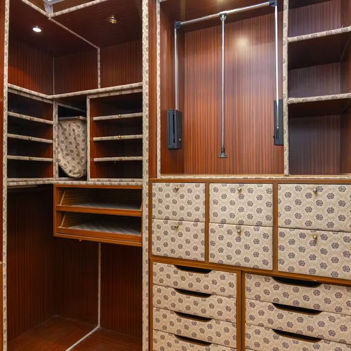 Calle de Francisco Silvela, Madrid, Community of Madrid 28028 - Photo 1