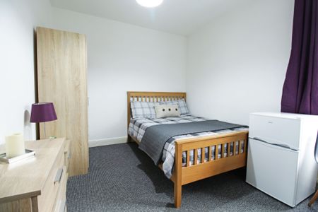 Student Accommodation, 44 Cromwell Street, Lincoln, Lincolnshire, LN2 5LP, United Kingdom - Photo 2