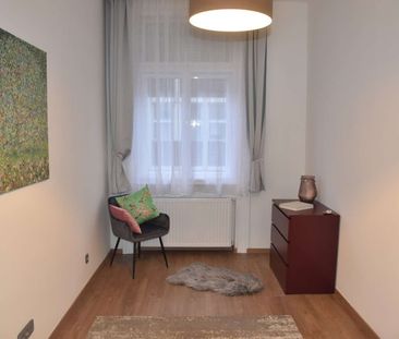 Somogyi Béla utca, Budapest, VIII. kerület - Photo 1