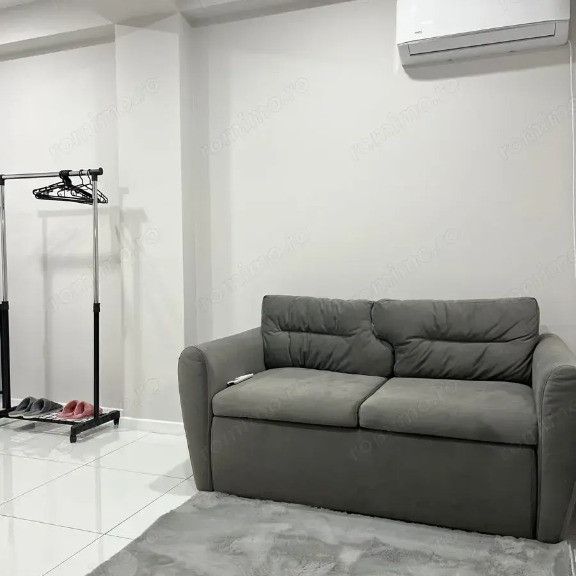 Oferim spre inchiriere garsoniera in zona Unirii Mall - Photo 1