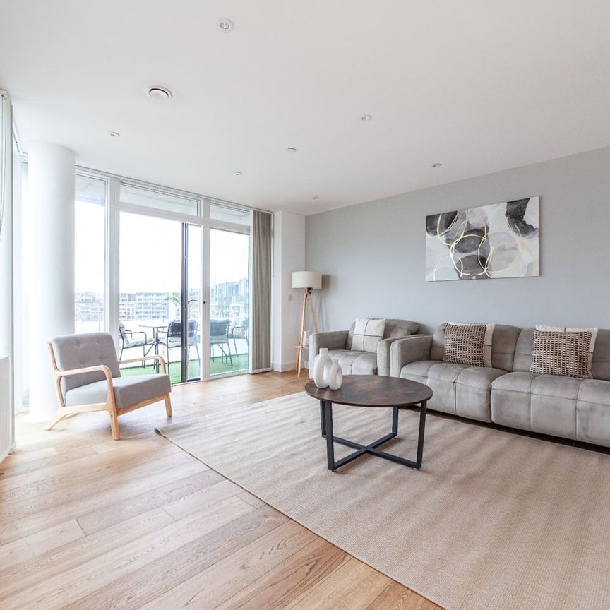 2 Bed Flat, Coneybear Point, SE10 - Photo 1