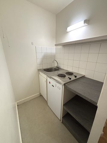 A deux pas de la Faculté de droit de Limoges - T2 avec balcon - Photo 4