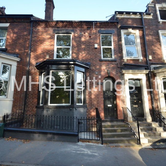 10 Bedroom Mid Terraced House for rent in Hanover Square - Photo 1
