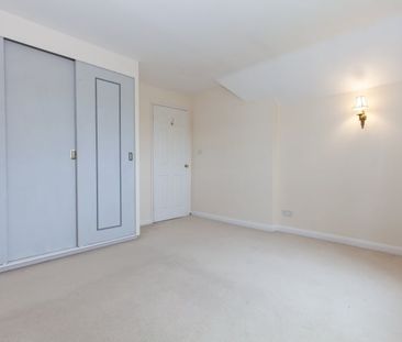 Newington, Wallingford - Photo 5