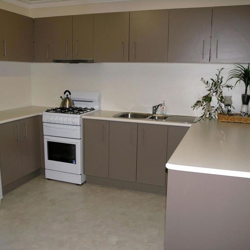 3/28 Macaulay Street, 4151, Coorparoo Qld - Photo 1