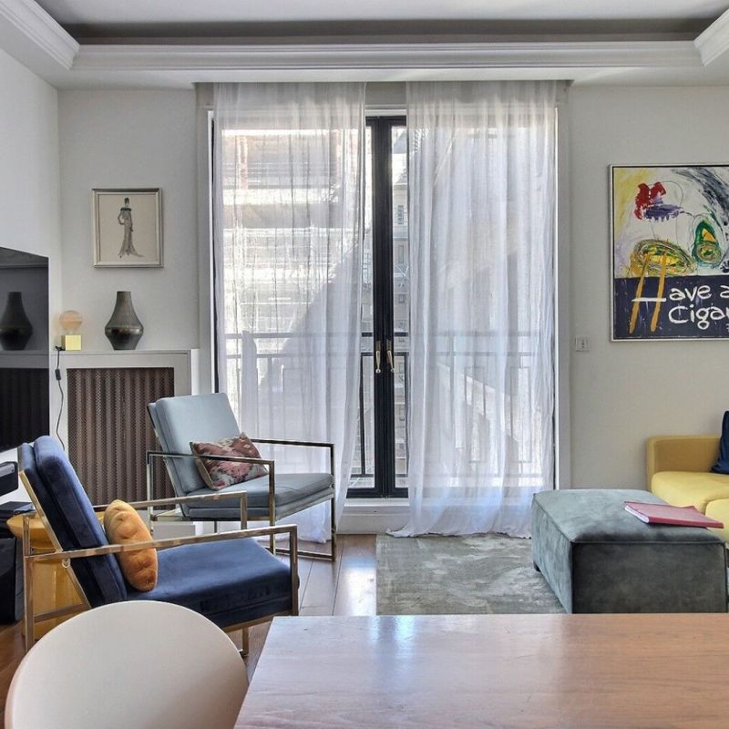 Location meublée- Paris 75008 - 72 m²- 2 chambres - 6 500€ - Avenue Montaigne - Photo 1