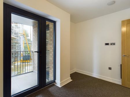 2 bedroom flat to rent - Photo 5