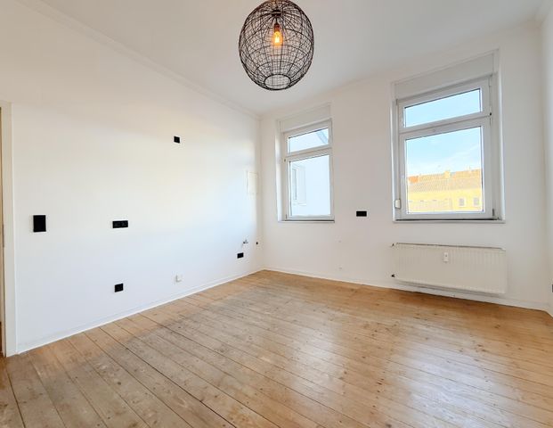 GROßZÜGIGE MASIONETTEWOHNUNG MIT 139M² IM ZENTRUM ZU MIETEN! - Photo 1