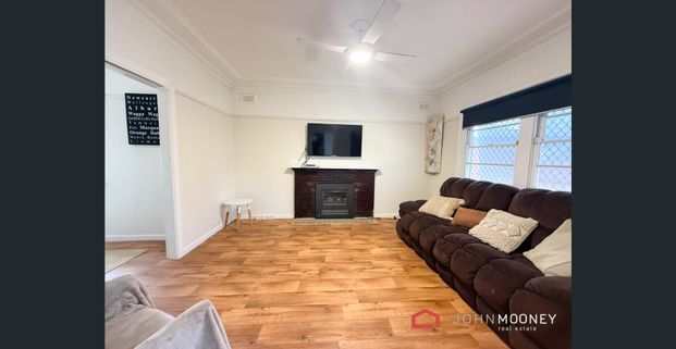 Fully Furnished 3-Bedroom Home for Rent – Neat, Tidy & Conveniently Located - Photo 1