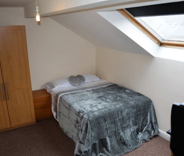 Simonside Terrace - Photo 3