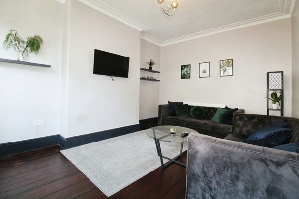 Hilton Road, Chapel Allerton, Leeds, LS8 - Photo 1