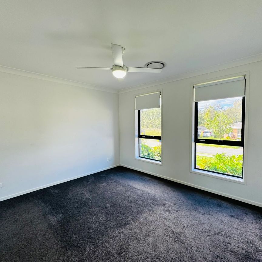 Spacious Family Home - Photo 1