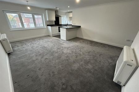 1 bedroom flat to rent - Photo 2