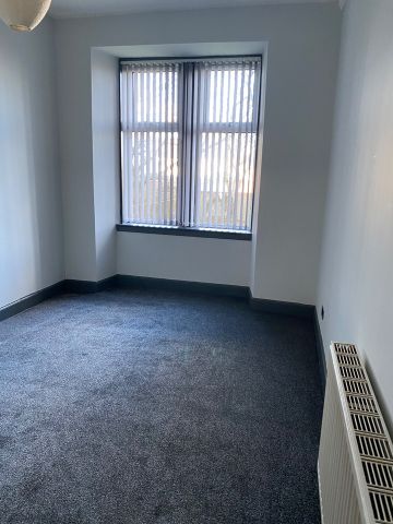 2 Bed Flat, Springhill Gardens, G41 - Photo 3