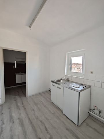 Appartement 1 pièces 20m2 MARSEILLE 6EME 500 euros - Photo 4