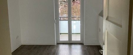 Wohnglück für Singles und Paare - Foto 1