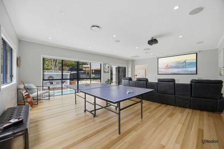 Luxury Family Home with Pool & Dual-Living Potential - Photo 5