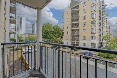 Studley Court, Docklands, E14 - Photo 2