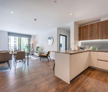 Greenford Quays, Greenford, UB6 - Photo 3