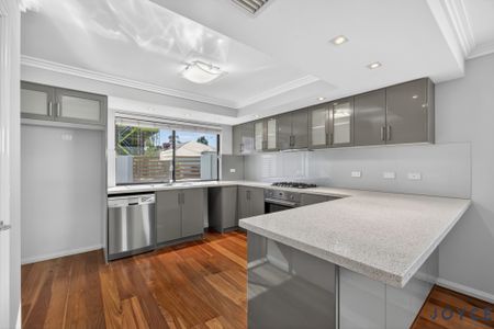 11B Seddon Way, Canning Vale WA 6155 - Photo 3