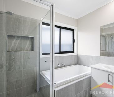 4 Micich Court, Alfredton VIC 3350 - Photo 1