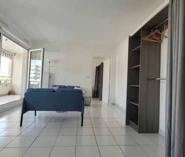 Location Appartement 3 pièces 63m² CANNES 06150 - Photo 6