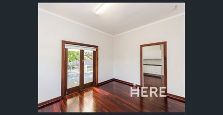 Charm and character - Initial 6 month lease - Photo 3