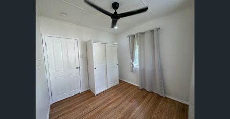 Stylish Renovated Home | Big Yard + Workshop | Air-Conditioning - Photo 3