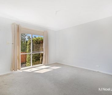 2/17 Emerald Street, RINGWOOD - Photo 1