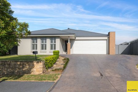 The Complete Package - Space, Style & Endless Storage! - Photo 5