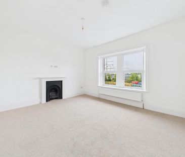1 bedroom terraced house to rent - Photo 2