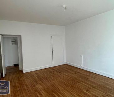 Location Appartement 2 pièces 65m² ST NAZAIRE 44600 - Photo 2