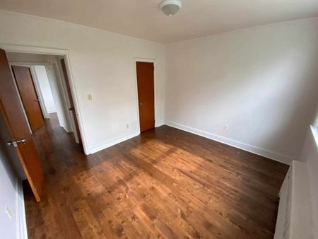 297 Helen St, Unit 1, Kingston, ON - Photo 5