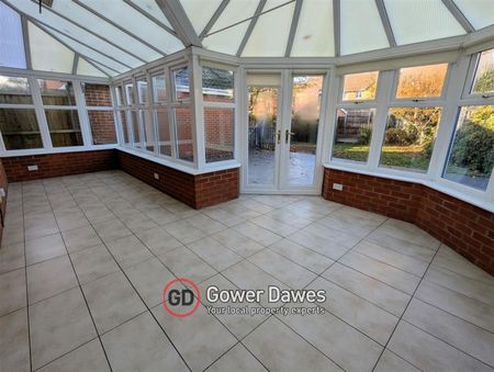 John William Close, Chafford Hundred - - Photo 4