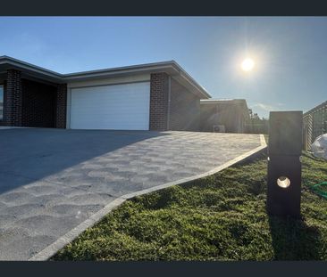 12a Millhouse Close, Farley, NSW 2320 - Photo 2