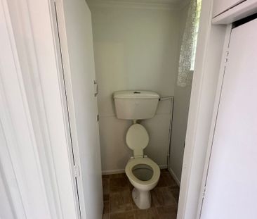 Spacious Three Bedroom Family Home in Birkenhead - Photo 6