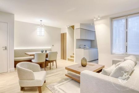 Appartement à louer à Paris 8Ème - Photo 3