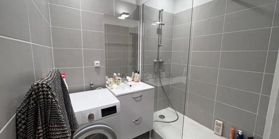 APPARTEMENT T2 A LOUER - LYON 7EME ARRONDISSEMENT - 38.52 m2 - 779 € charges comprises par mois - Photo 3